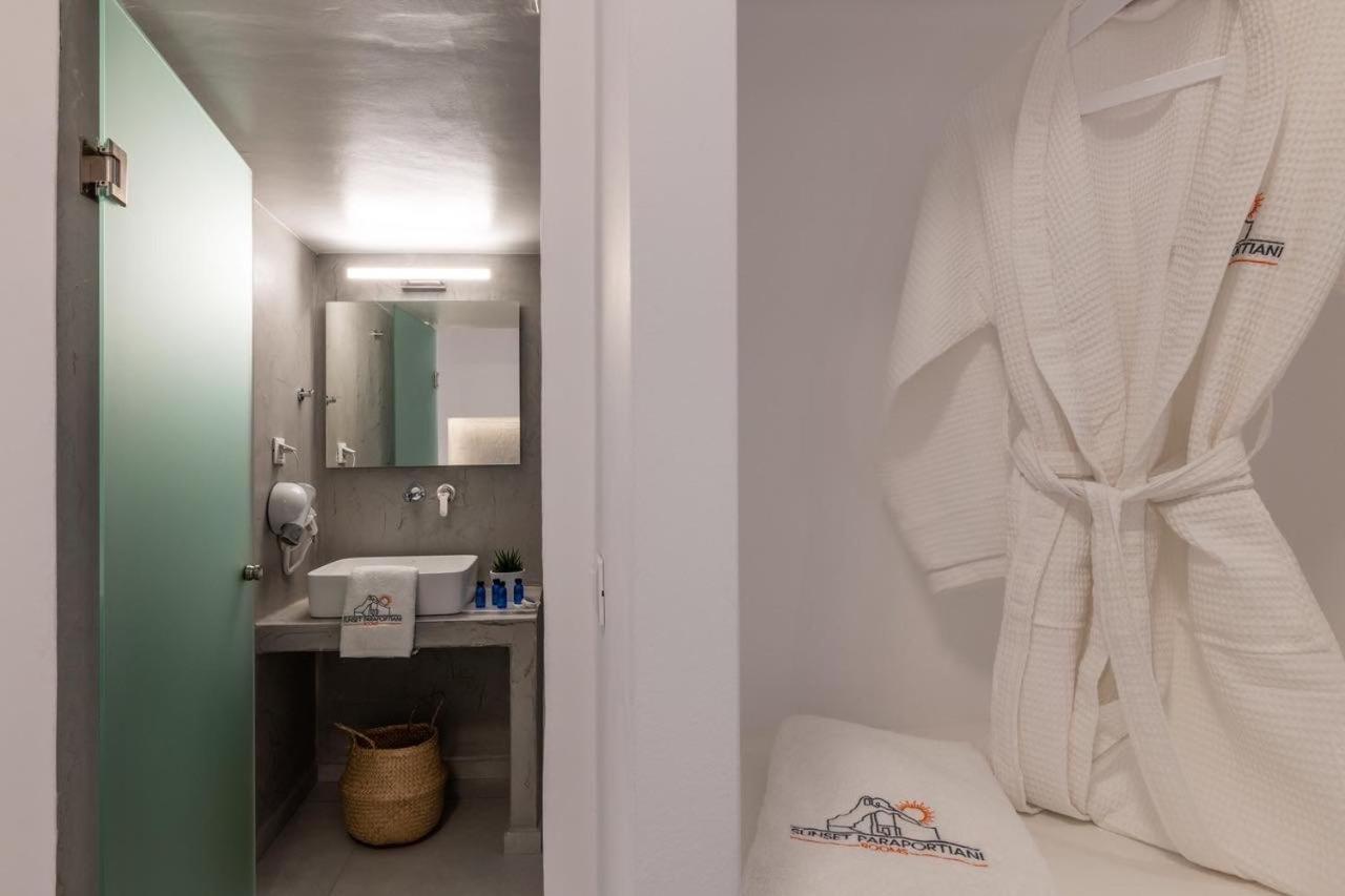 Sunset Paraportiani Rooms Mykonos Town エクステリア 写真
